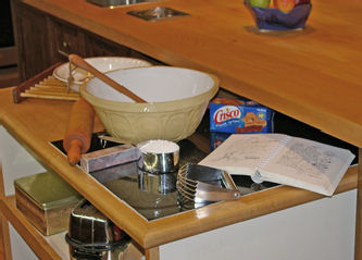 pullout work station