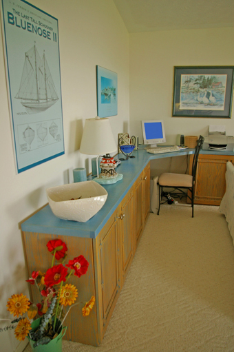 CLC custom office