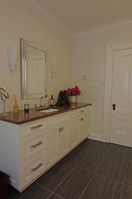 kids bathroom vanity