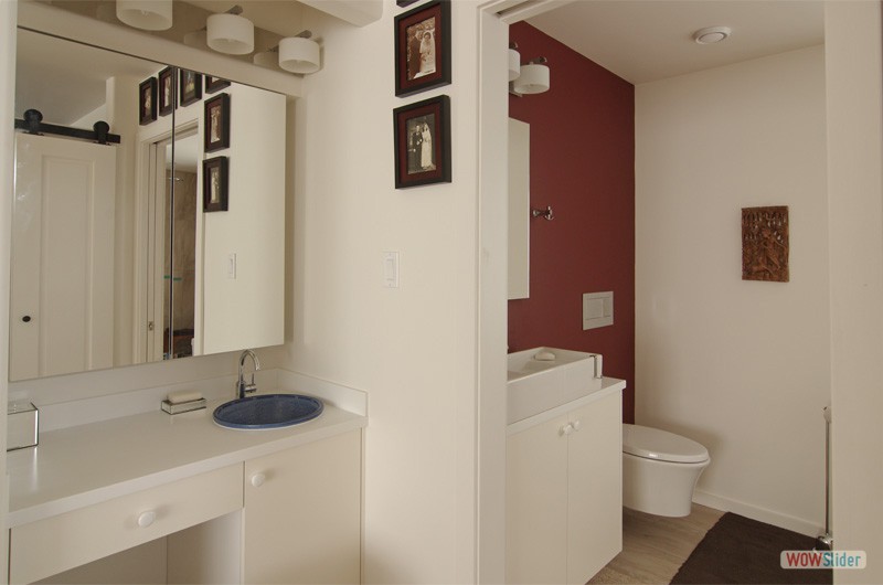 11-modern-master-bathroom