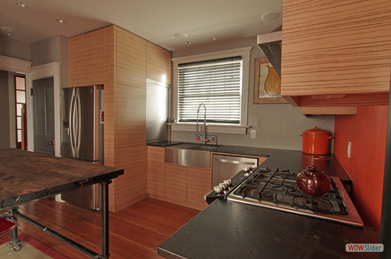6-orange-kitchen