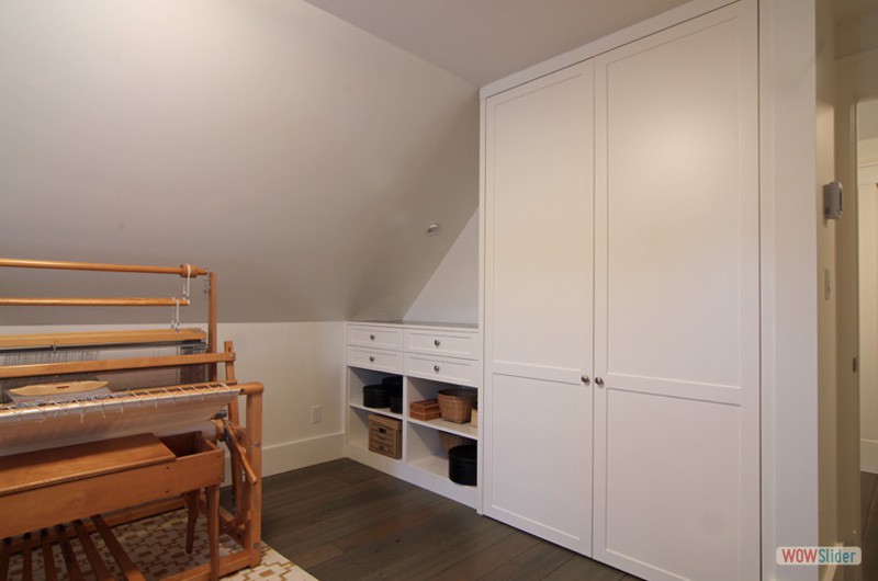 7-guest-room-storage