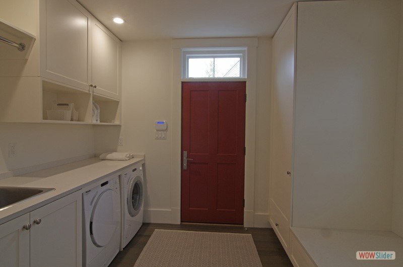 9-laundry-room